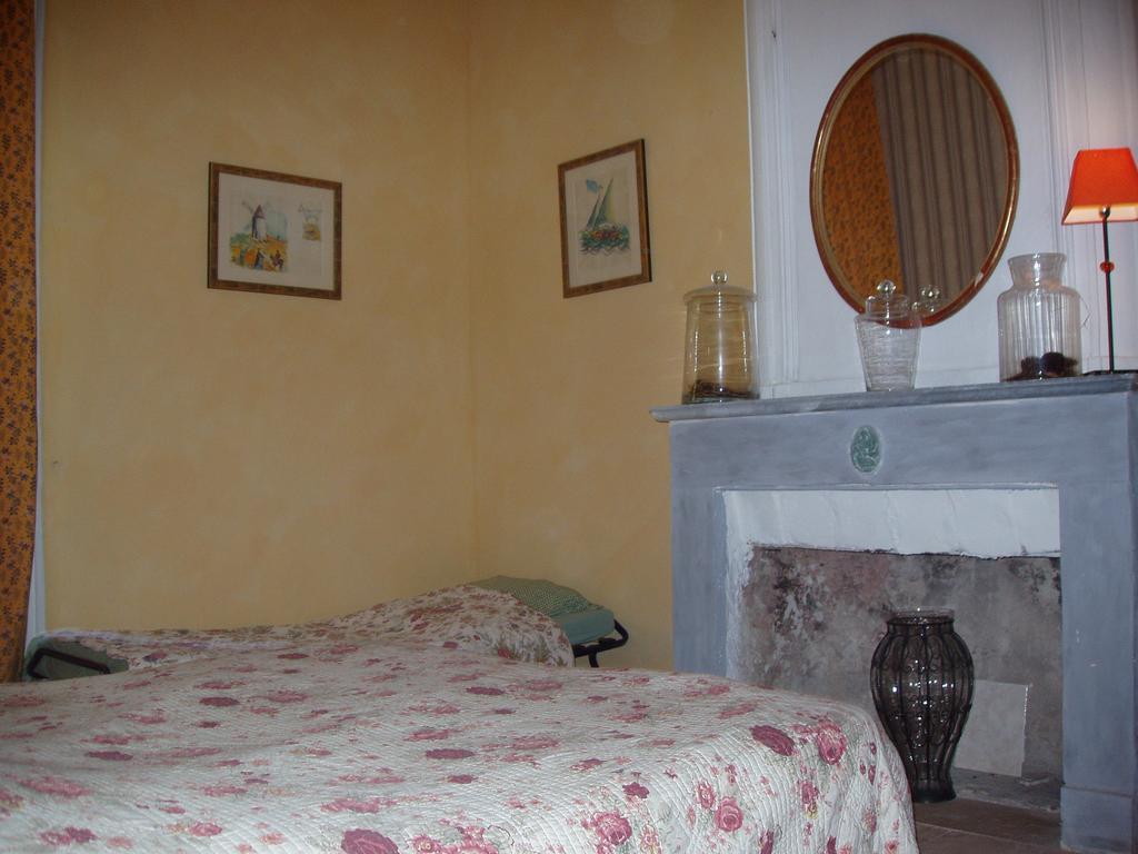 Chateau De La Bastide Goudargues Rum bild